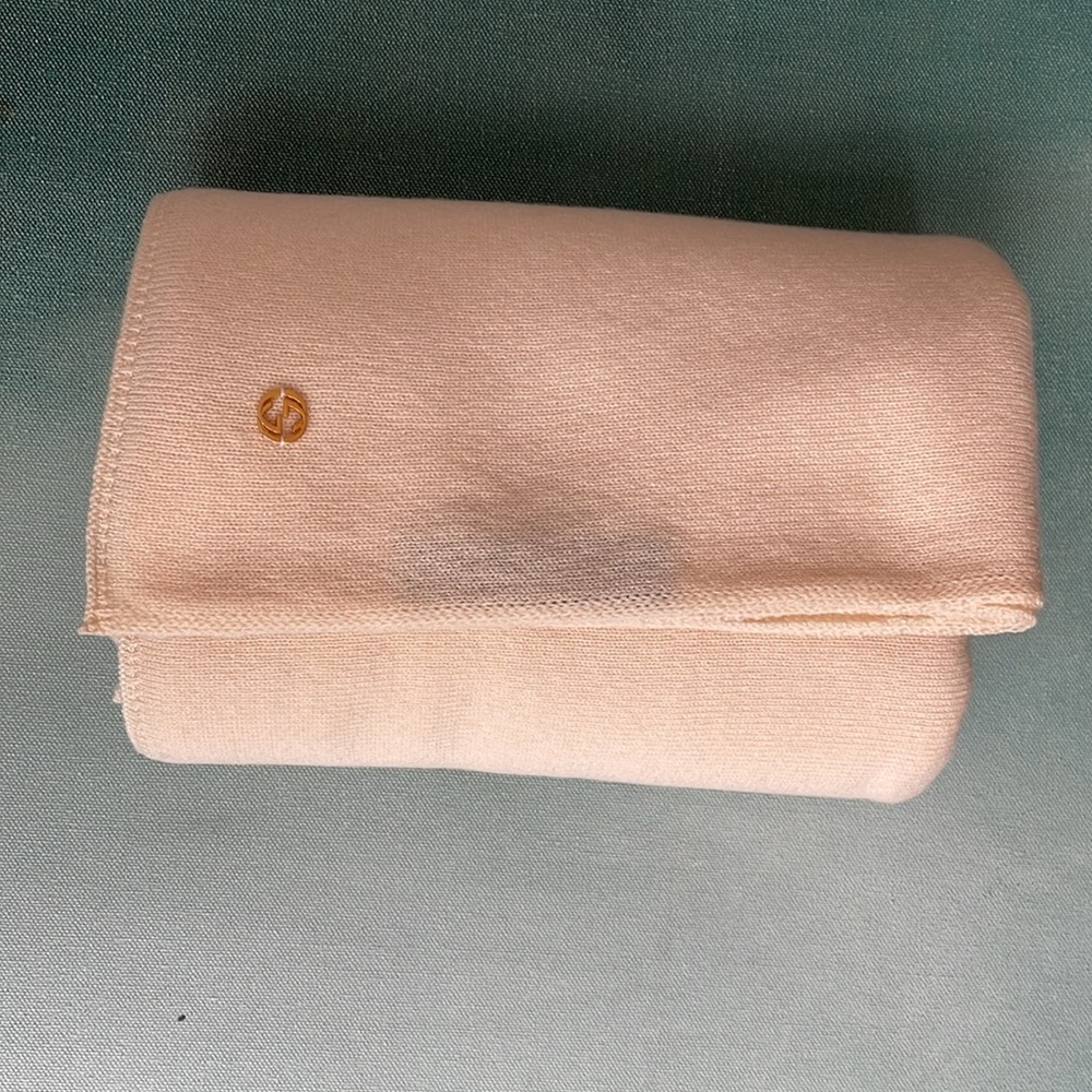 Authentic Gucci Large Cashmere Wrap Scarf Throw - Picture 12 of 15
